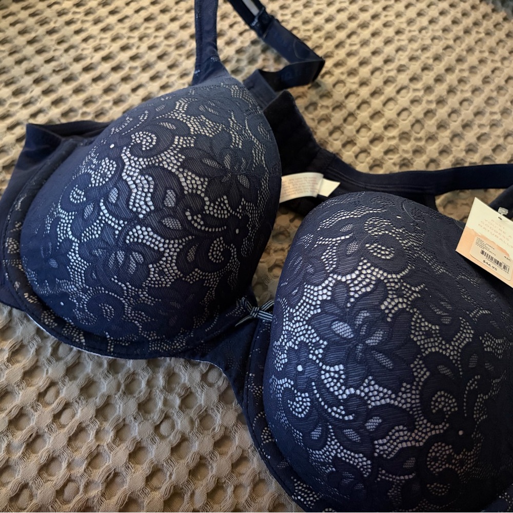 NWT Cacique Elegant Lace Underwire Bra - Navy Blue